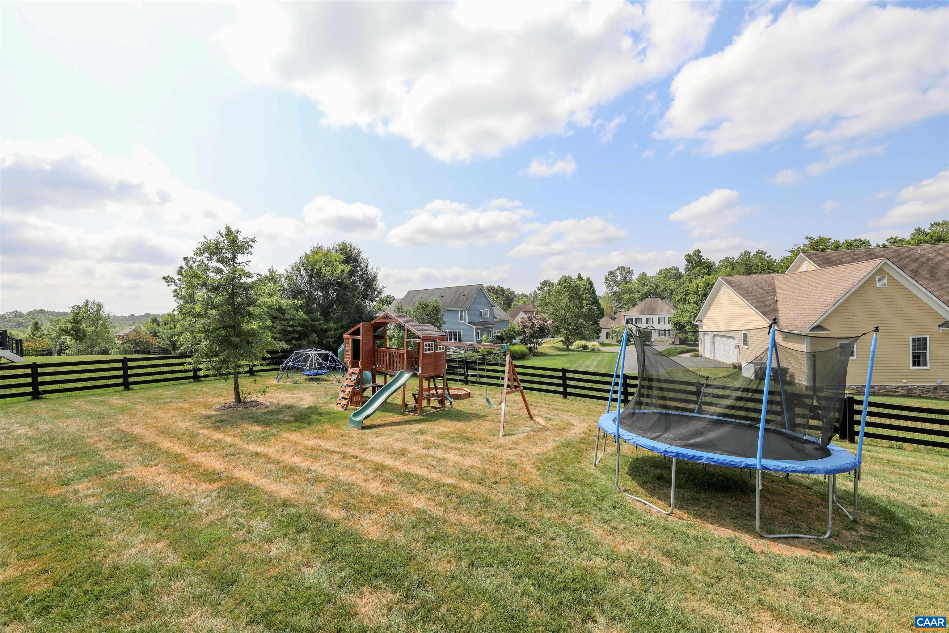 2483 FERNDOWN LN, KESWICK, Virginia 22947, 5 Bedrooms Bedrooms, ,4 BathroomsBathrooms,Residential,2483 FERNDOWN LN,678015 MLS # 678015 2483 FERNDOWN LN, KESWICK, Virginia 22947, 5 Bedrooms Bedrooms, ,4 BathroomsBathrooms,Residential,2483 FERNDOWN LN,678015 MLS # 678015