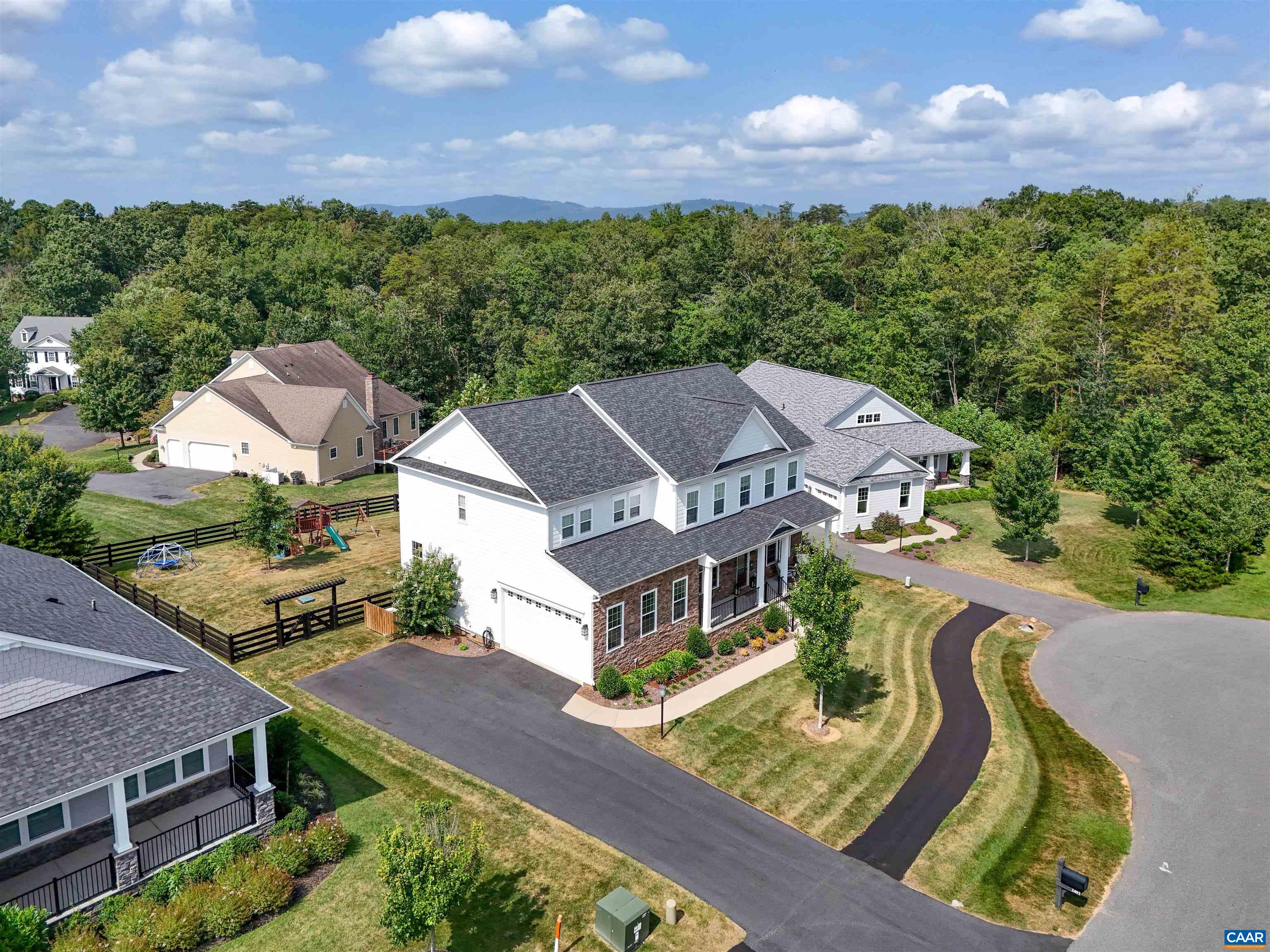 2483 FERNDOWN LN, KESWICK, Virginia 22947, 5 Bedrooms Bedrooms, ,4 BathroomsBathrooms,Residential,2483 FERNDOWN LN,678015 MLS # 678015 2483 FERNDOWN LN, KESWICK, Virginia 22947, 5 Bedrooms Bedrooms, ,4 BathroomsBathrooms,Residential,2483 FERNDOWN LN,678015 MLS # 678015