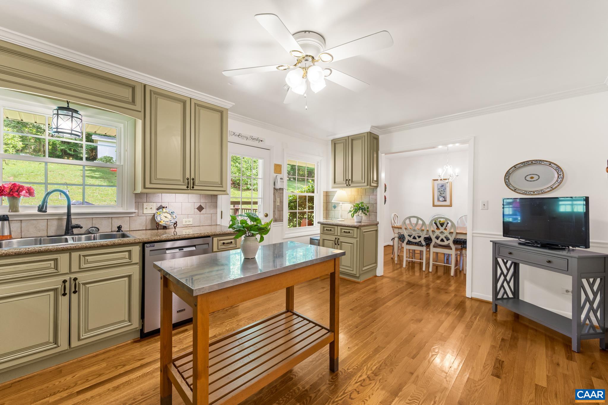 1507 RICKY RD, CHARLOTTESVILLE, Virginia 22901, 3 Bedrooms Bedrooms, ,2 BathroomsBathrooms,Residential,1507 RICKY RD,678114 MLS # 678114