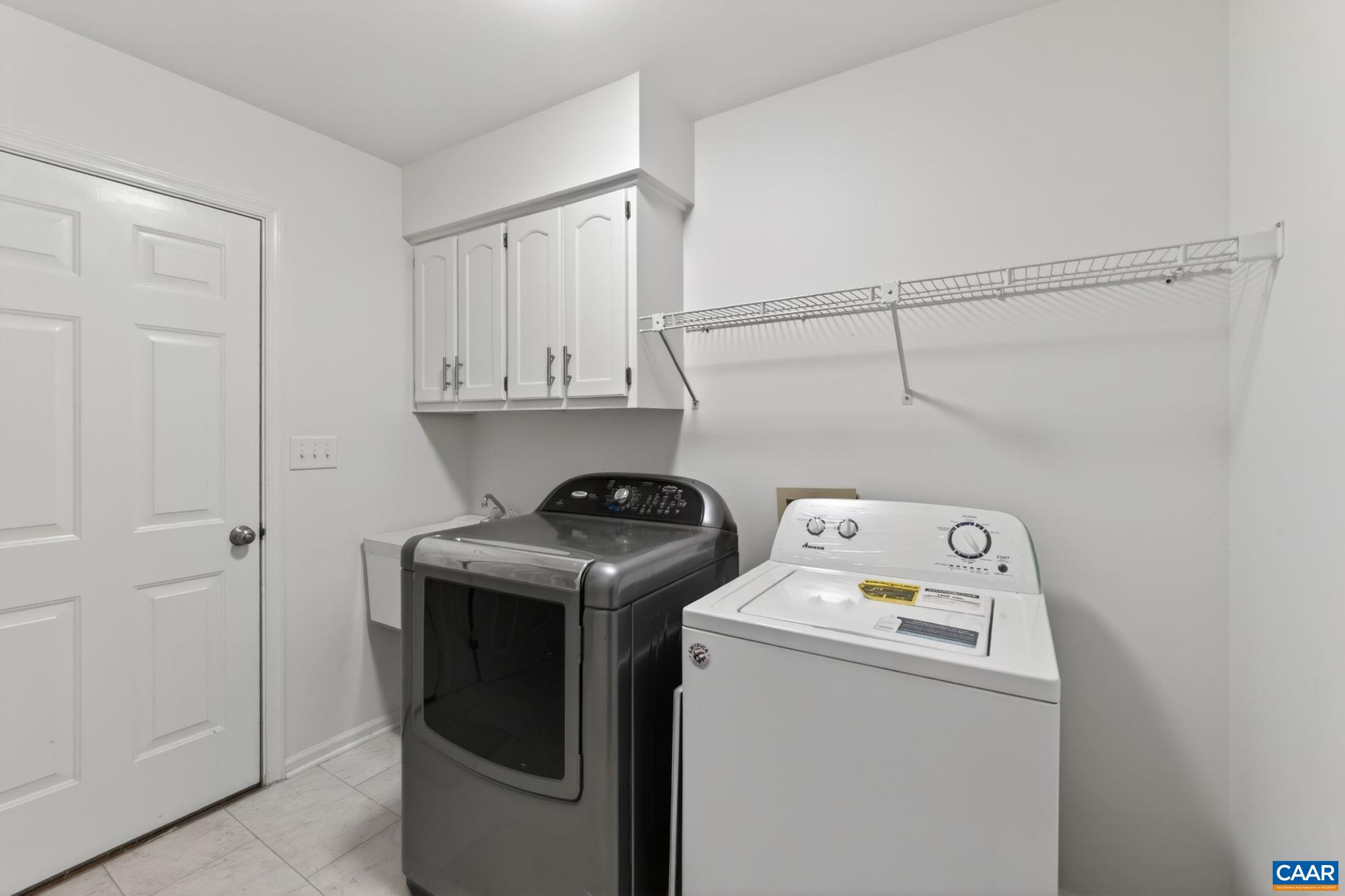 2651 CORALBERRY PL, CHARLOTTESVILLE, Virginia 22911, 4 Bedrooms Bedrooms, ,3 BathroomsBathrooms,Residential,2651 CORALBERRY PL,678209 MLS # 678209