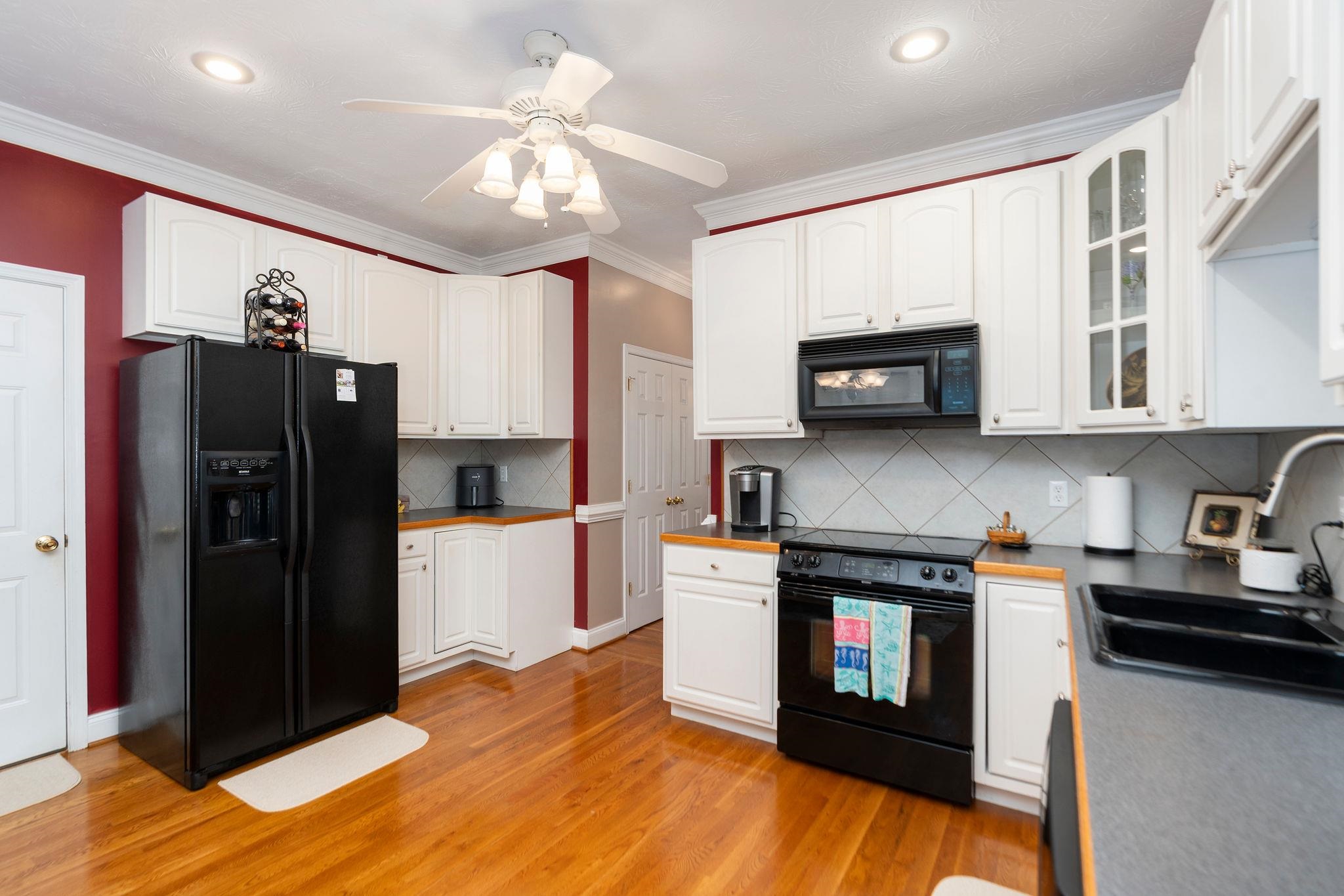 15 RUTHERFORD LN, STUARTS DRAFT, Virginia 24477, 4 Bedrooms Bedrooms, ,2 BathroomsBathrooms,Residential,15 RUTHERFORD LN,678210 MLS # 678210 15 RUTHERFORD LN, STUARTS DRAFT, Virginia 24477, 4 Bedrooms Bedrooms, ,2 BathroomsBathrooms,Residential,15 RUTHERFORD LN,678210 MLS # 678210