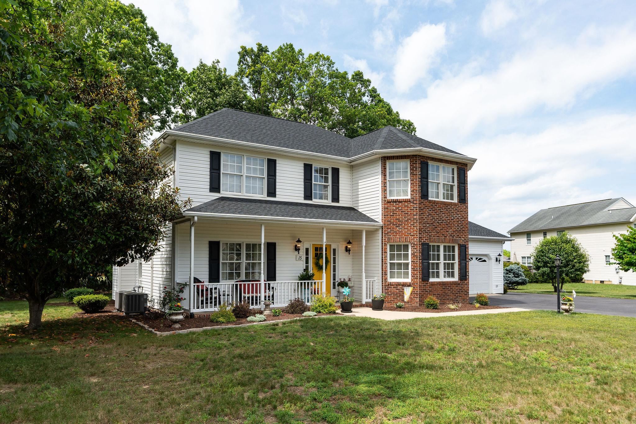 15 RUTHERFORD LN, STUARTS DRAFT, Virginia 24477, 4 Bedrooms Bedrooms, ,2 BathroomsBathrooms,Residential,15 RUTHERFORD LN,678210 MLS # 678210 15 RUTHERFORD LN, STUARTS DRAFT, Virginia 24477, 4 Bedrooms Bedrooms, ,2 BathroomsBathrooms,Residential,15 RUTHERFORD LN,678210 MLS # 678210