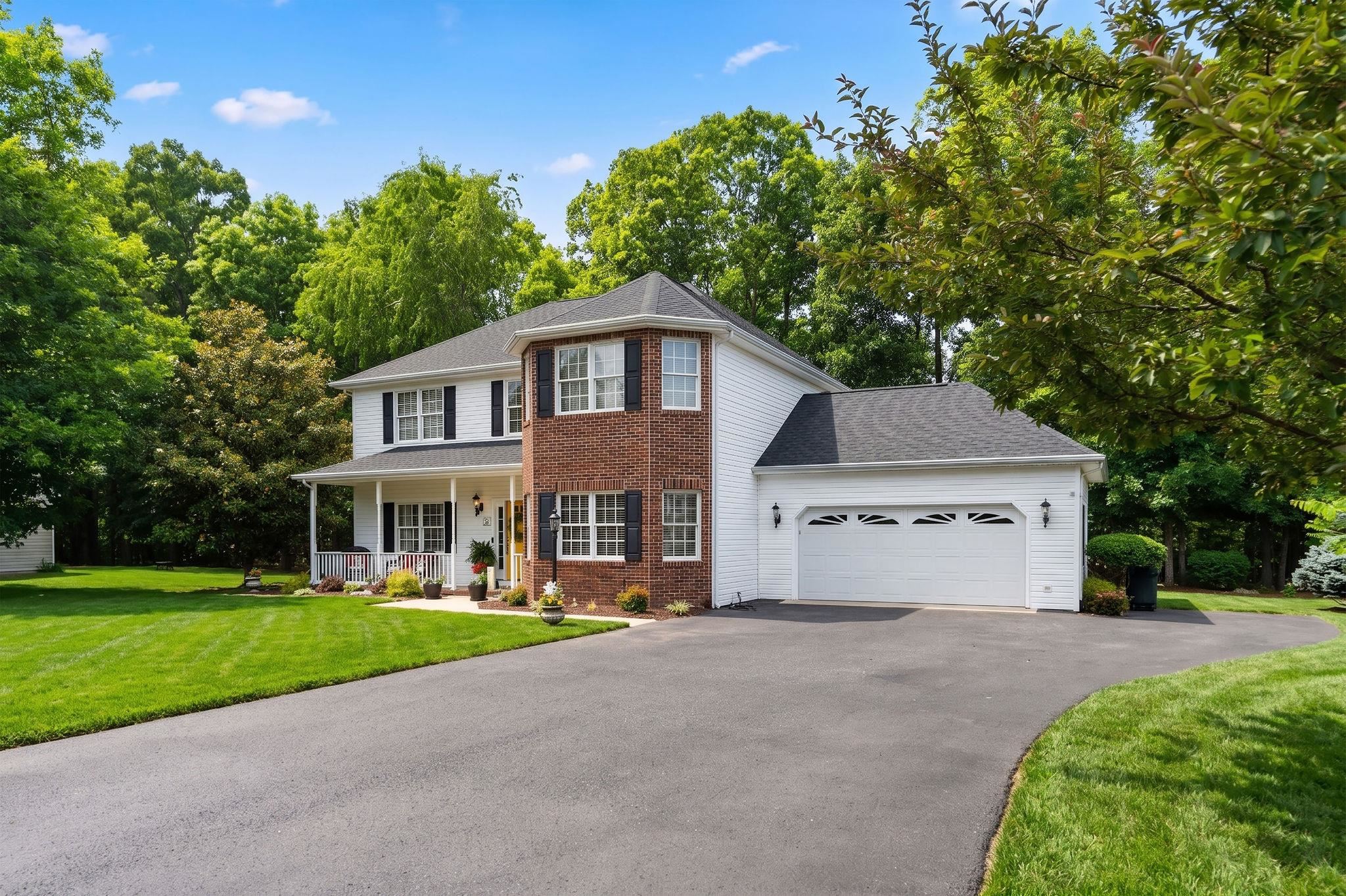 15 RUTHERFORD LN, STUARTS DRAFT, Virginia 24477, 4 Bedrooms Bedrooms, ,2 BathroomsBathrooms,Residential,15 RUTHERFORD LN,678210 MLS # 678210 15 RUTHERFORD LN, STUARTS DRAFT, Virginia 24477, 4 Bedrooms Bedrooms, ,2 BathroomsBathrooms,Residential,15 RUTHERFORD LN,678210 MLS # 678210