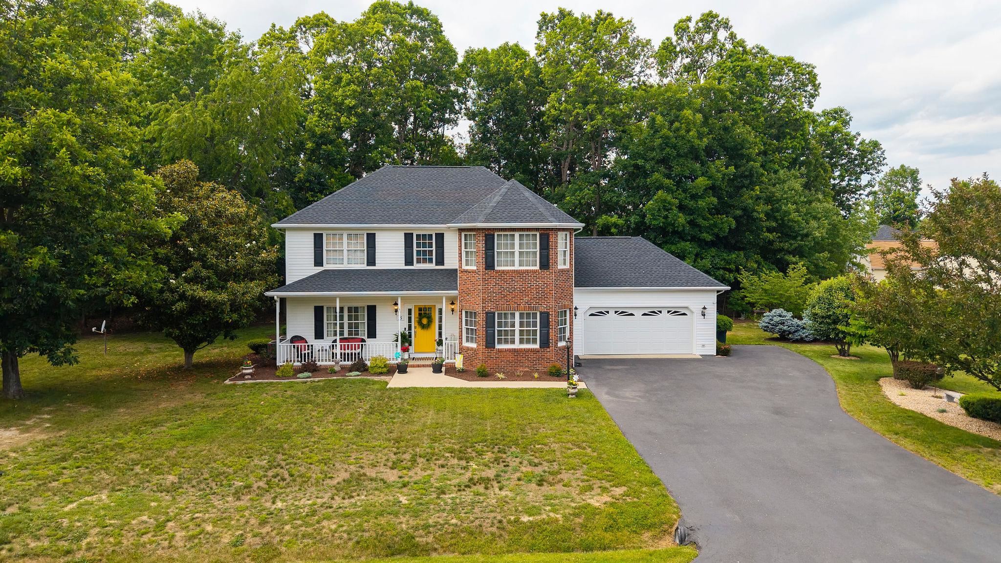 15 RUTHERFORD LN, STUARTS DRAFT, Virginia 24477, 4 Bedrooms Bedrooms, ,2 BathroomsBathrooms,Residential,15 RUTHERFORD LN,678210 MLS # 678210 15 RUTHERFORD LN, STUARTS DRAFT, Virginia 24477, 4 Bedrooms Bedrooms, ,2 BathroomsBathrooms,Residential,15 RUTHERFORD LN,678210 MLS # 678210