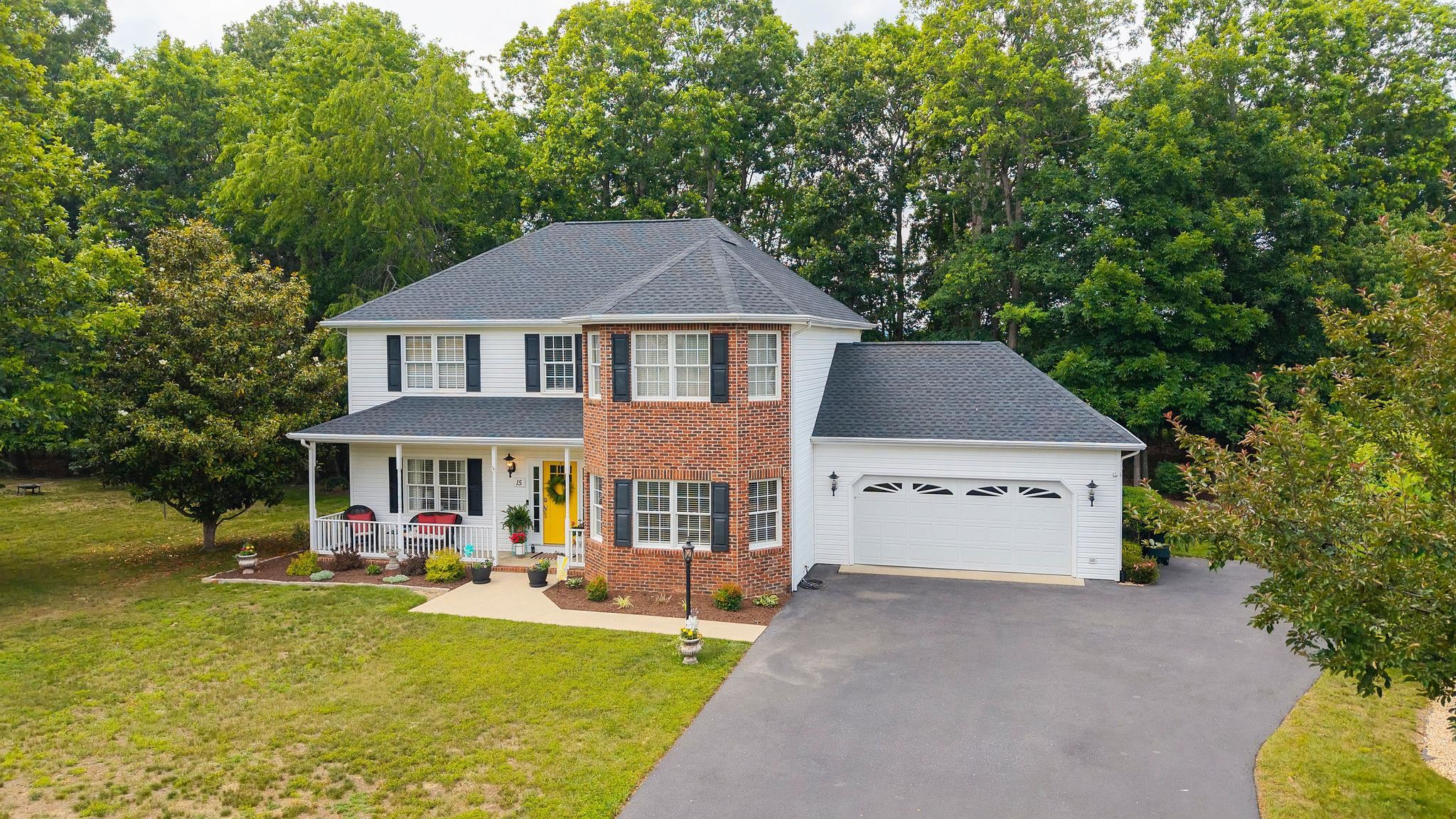 15 RUTHERFORD LN, STUARTS DRAFT, Virginia 24477, 4 Bedrooms Bedrooms, ,2 BathroomsBathrooms,Residential,15 RUTHERFORD LN,678210 MLS # 678210 15 RUTHERFORD LN, STUARTS DRAFT, Virginia 24477, 4 Bedrooms Bedrooms, ,2 BathroomsBathrooms,Residential,15 RUTHERFORD LN,678210 MLS # 678210