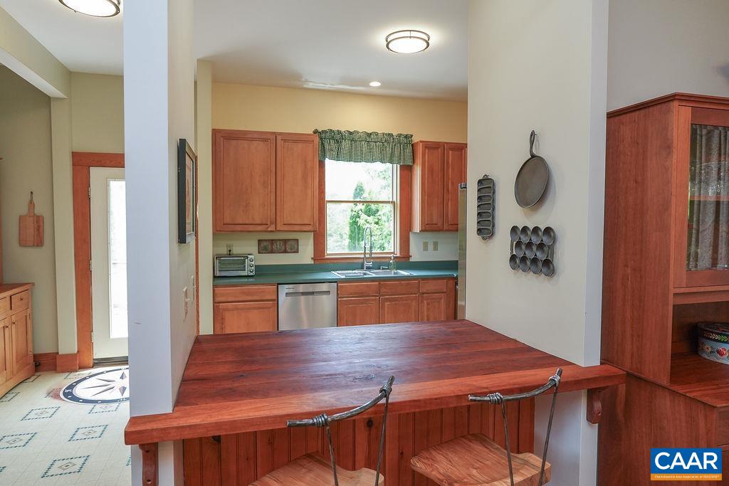 5362 BREAK HEART RD, CROZET, Virginia 22932, 4 Bedrooms Bedrooms, ,2 BathroomsBathrooms,Residential,5362 BREAK HEART RD,678211 MLS # 678211 5362 BREAK HEART RD, CROZET, Virginia 22932, 4 Bedrooms Bedrooms, ,2 BathroomsBathrooms,Residential,5362 BREAK HEART RD,678211 MLS # 678211