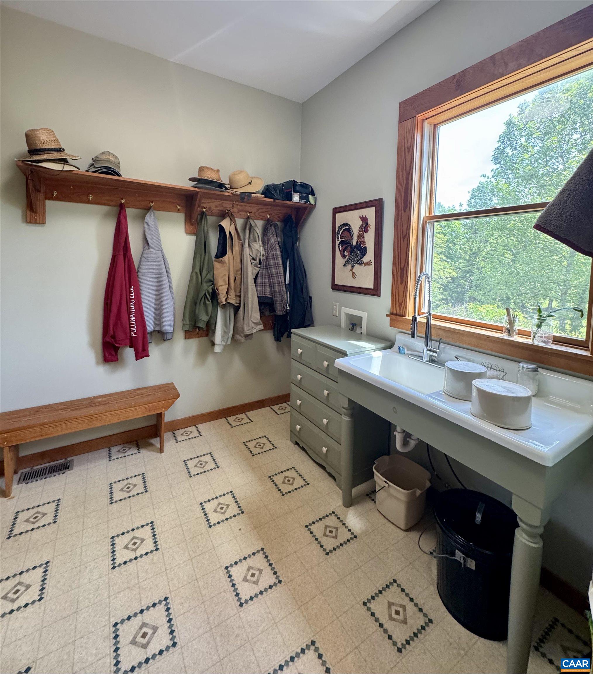 5362 BREAK HEART RD, CROZET, Virginia 22932, 4 Bedrooms Bedrooms, ,2 BathroomsBathrooms,Residential,5362 BREAK HEART RD,678211 MLS # 678211 5362 BREAK HEART RD, CROZET, Virginia 22932, 4 Bedrooms Bedrooms, ,2 BathroomsBathrooms,Residential,5362 BREAK HEART RD,678211 MLS # 678211