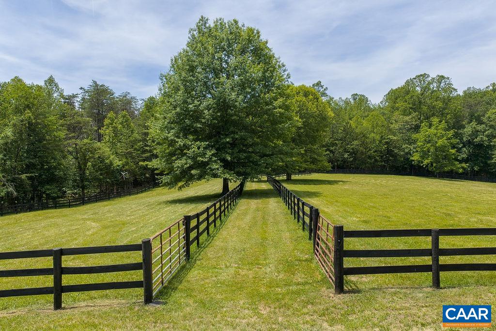 5362 BREAK HEART RD, CROZET, Virginia 22932, 4 Bedrooms Bedrooms, ,2 BathroomsBathrooms,Residential,5362 BREAK HEART RD,678211 MLS # 678211 5362 BREAK HEART RD, CROZET, Virginia 22932, 4 Bedrooms Bedrooms, ,2 BathroomsBathrooms,Residential,5362 BREAK HEART RD,678211 MLS # 678211