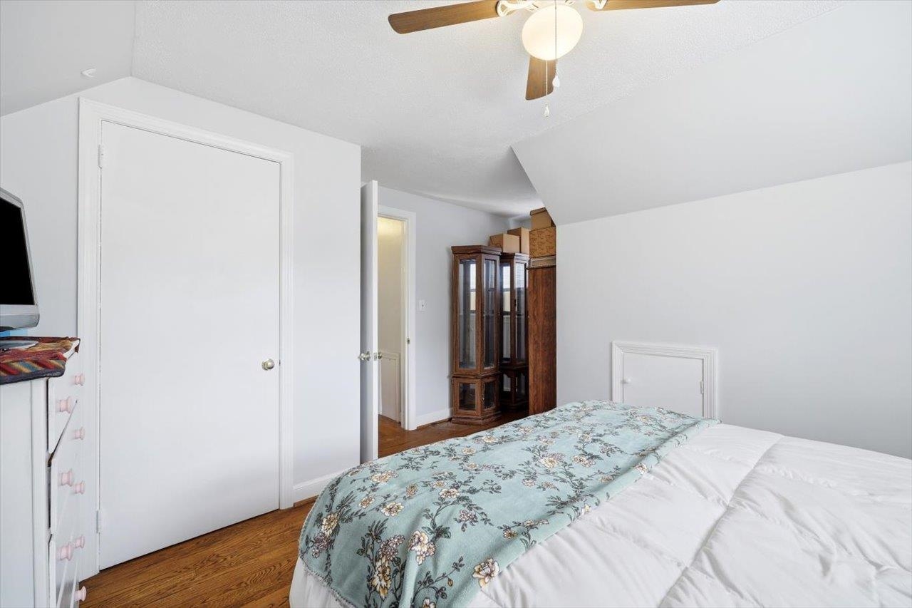 1030 WOODROW AVE, WAYNESBORO, Virginia 22980, 4 Bedrooms Bedrooms, ,2 BathroomsBathrooms,Residential,1030 WOODROW AVE,678212 MLS # 678212 1030 WOODROW AVE, WAYNESBORO, Virginia 22980, 4 Bedrooms Bedrooms, ,2 BathroomsBathrooms,Residential,1030 WOODROW AVE,678212 MLS # 678212