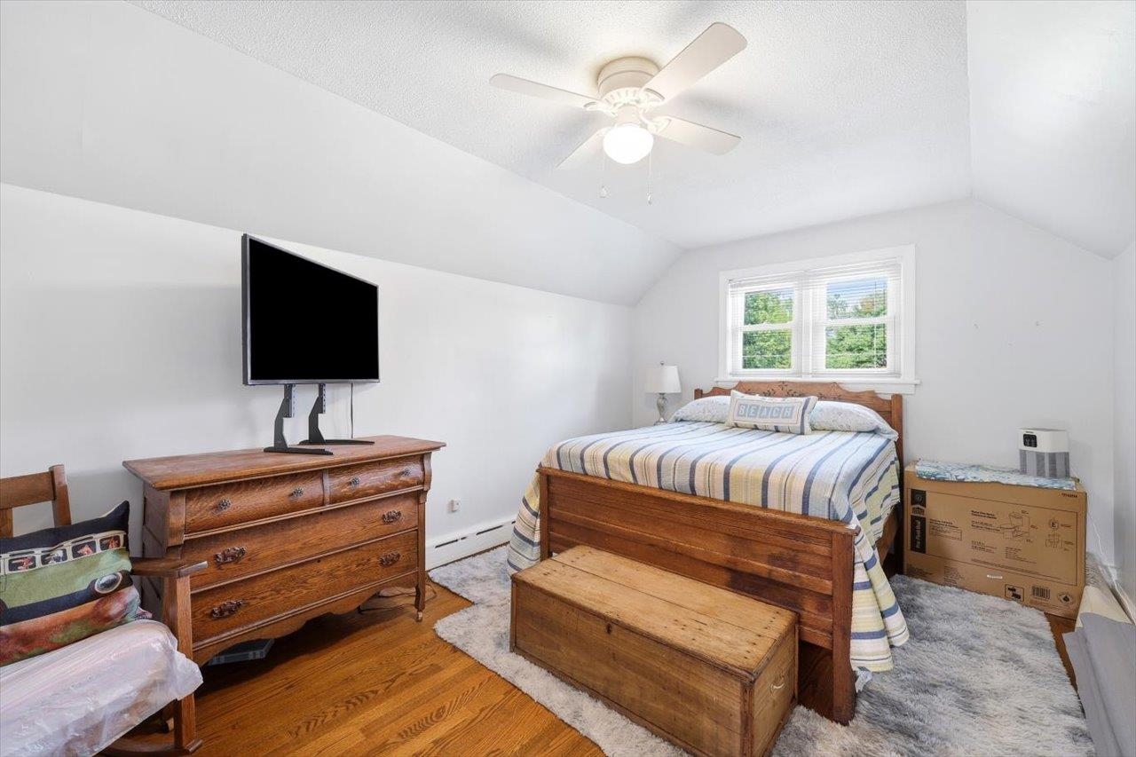 1030 WOODROW AVE, WAYNESBORO, Virginia 22980, 4 Bedrooms Bedrooms, ,2 BathroomsBathrooms,Residential,1030 WOODROW AVE,678212 MLS # 678212 1030 WOODROW AVE, WAYNESBORO, Virginia 22980, 4 Bedrooms Bedrooms, ,2 BathroomsBathrooms,Residential,1030 WOODROW AVE,678212 MLS # 678212