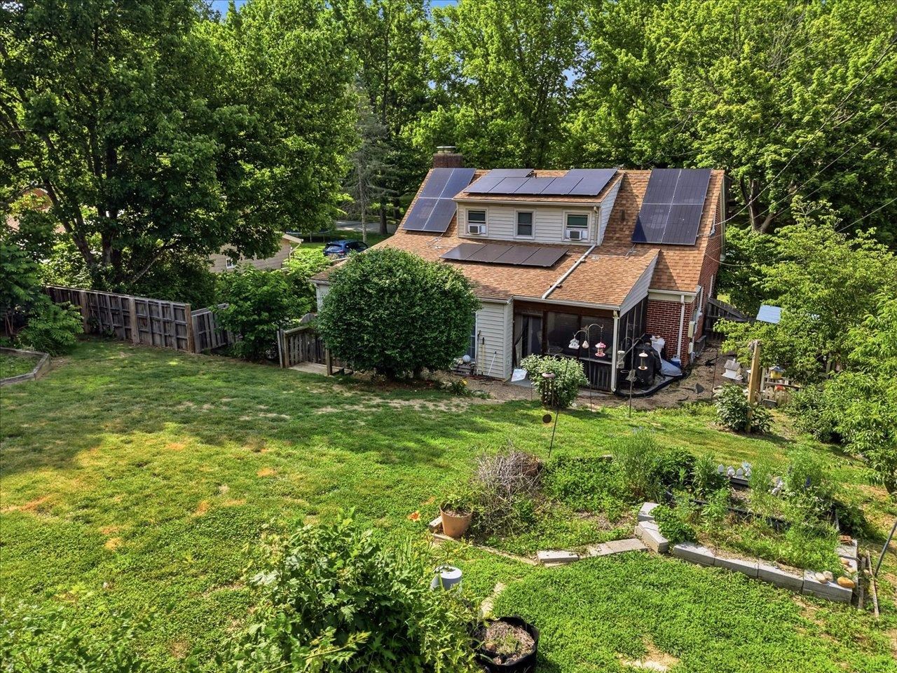 1030 WOODROW AVE, WAYNESBORO, Virginia 22980, 4 Bedrooms Bedrooms, ,2 BathroomsBathrooms,Residential,1030 WOODROW AVE,678212 MLS # 678212 1030 WOODROW AVE, WAYNESBORO, Virginia 22980, 4 Bedrooms Bedrooms, ,2 BathroomsBathrooms,Residential,1030 WOODROW AVE,678212 MLS # 678212