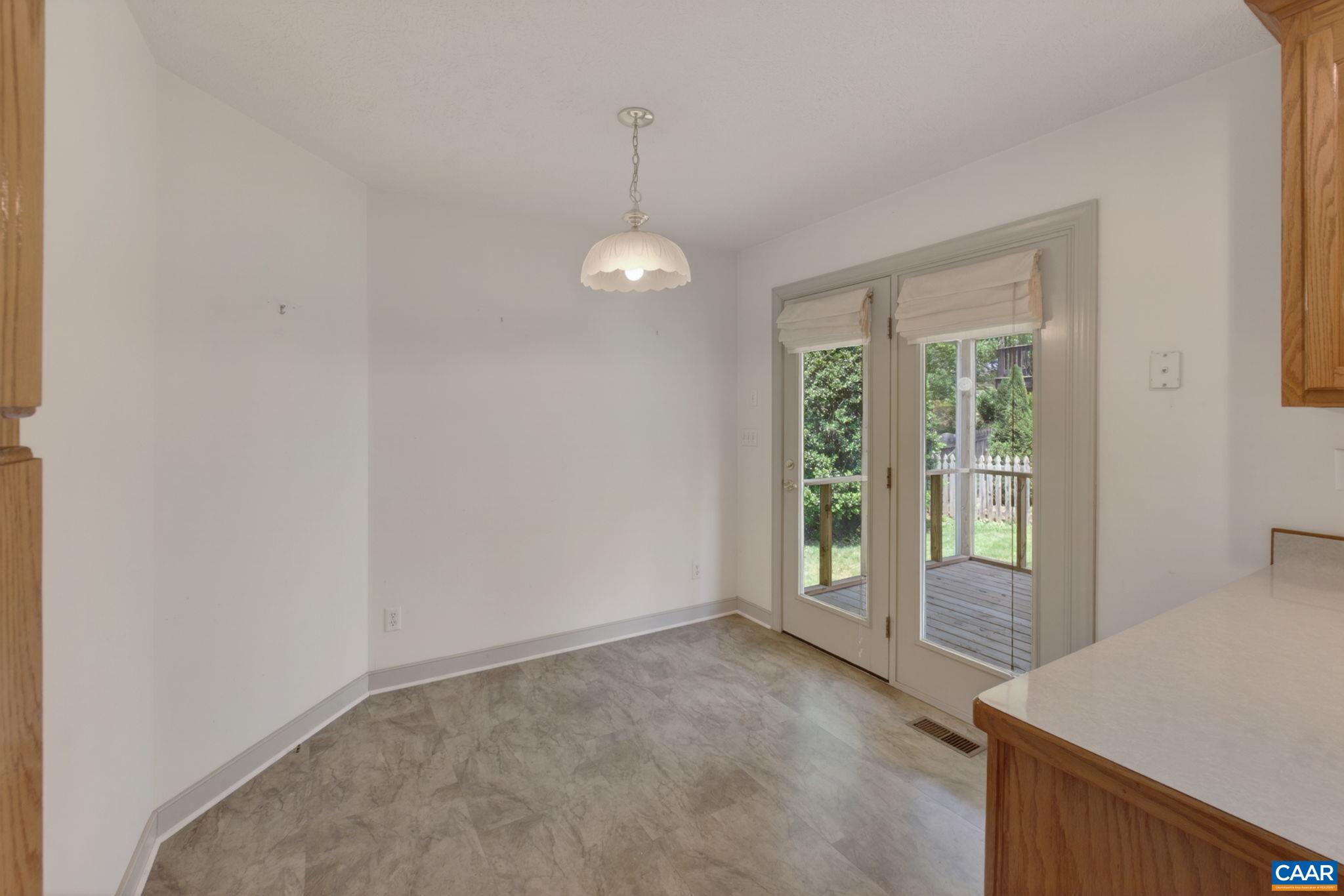 1064 WINTERGREEN LN, CHARLOTTESVILLE, Virginia 22903, 3 Bedrooms Bedrooms, ,2 BathroomsBathrooms,Residential,1064 WINTERGREEN LN,678215 MLS # 678215