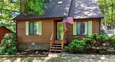 1504 5TH ST, WAYNESBORO, Virginia 22980, 3 Bedrooms Bedrooms, ,2 BathroomsBathrooms,Residential,1504 5TH ST,678216 MLS # 678216