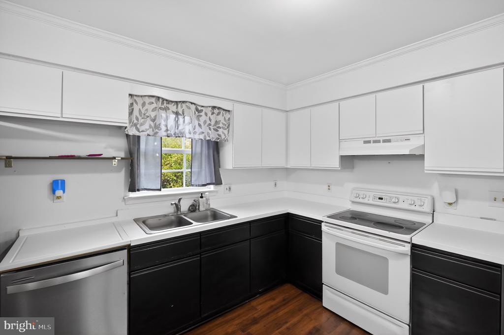 18628 SPRINGS RD, JEFFERSONTON, Virginia 22724, 5 Bedrooms Bedrooms, ,2 BathroomsBathrooms,Residential,18628 SPRINGS RD,VACU2013586 MLS # VACU2013586 18628 SPRINGS RD, JEFFERSONTON, Virginia 22724, 5 Bedrooms Bedrooms, ,2 BathroomsBathrooms,Residential,18628 SPRINGS RD,VACU2013586 MLS # VACU2013586