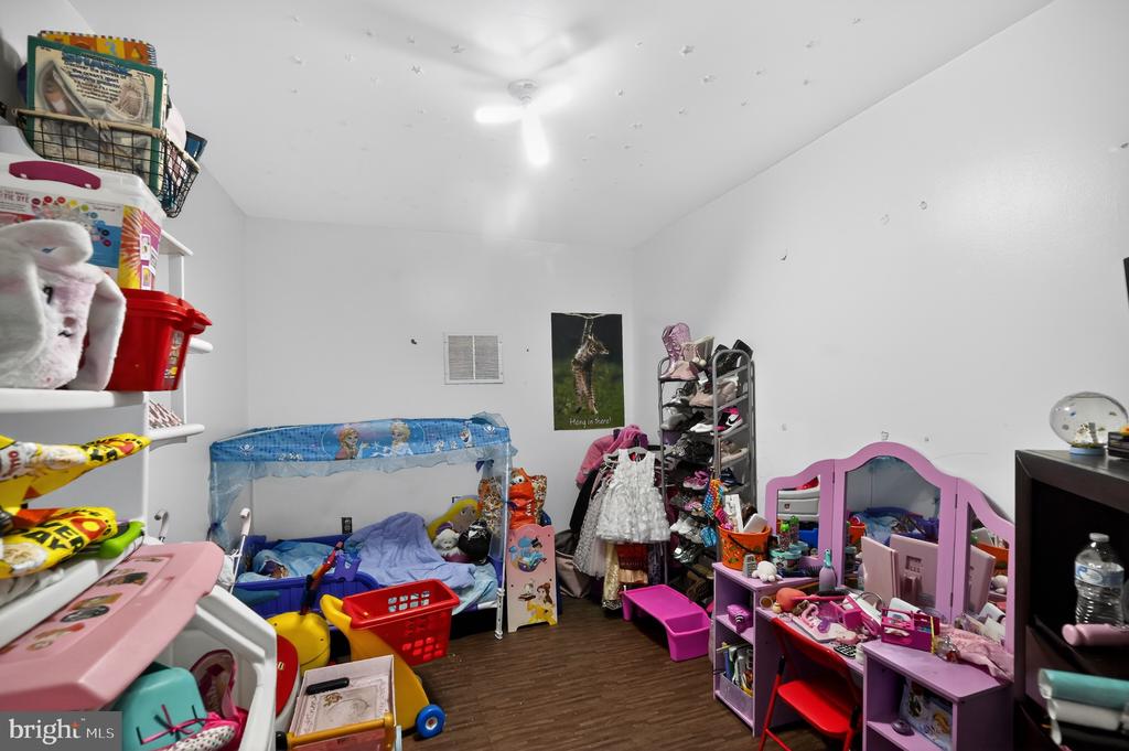 18628 SPRINGS RD, JEFFERSONTON, Virginia 22724, 5 Bedrooms Bedrooms, ,2 BathroomsBathrooms,Residential,18628 SPRINGS RD,VACU2013586 MLS # VACU2013586 18628 SPRINGS RD, JEFFERSONTON, Virginia 22724, 5 Bedrooms Bedrooms, ,2 BathroomsBathrooms,Residential,18628 SPRINGS RD,VACU2013586 MLS # VACU2013586
