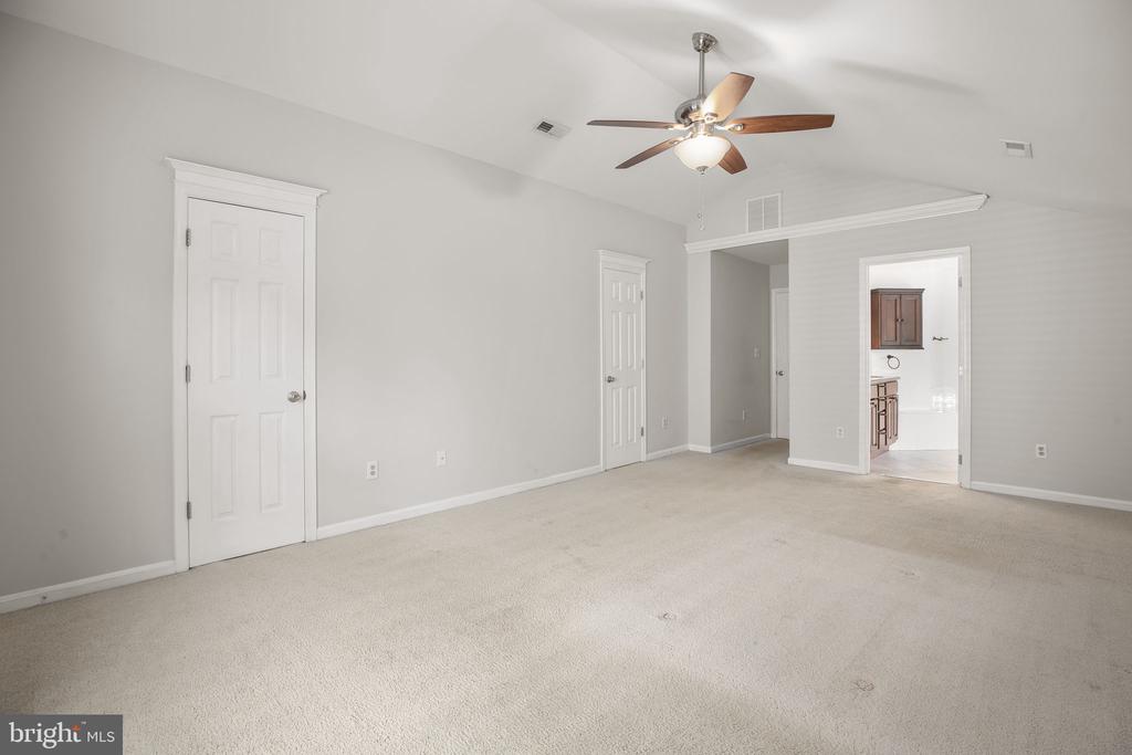 10205 N HAMPTON LN, FREDERICKSBURG, Virginia 22408, 4 Bedrooms Bedrooms, ,3 BathroomsBathrooms,Residential,10205 N HAMPTON LN,VASP2042334 MLS # VASP2042334 10205 N HAMPTON LN, FREDERICKSBURG, Virginia 22408, 4 Bedrooms Bedrooms, ,3 BathroomsBathrooms,Residential,10205 N HAMPTON LN,VASP2042334 MLS # VASP2042334