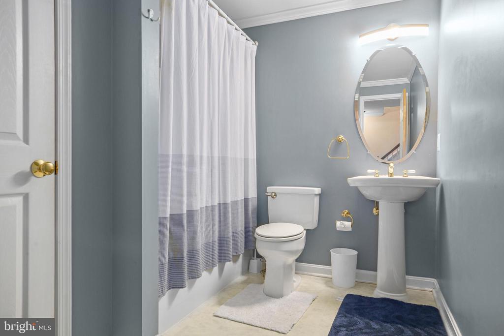 9914 ASHMEADE CT, FREDERICKSBURG, Virginia 22407, 5 Bedrooms Bedrooms, ,3 BathroomsBathrooms,Residential,9914 ASHMEADE CT,VASP2042390 MLS # VASP2042390 9914 ASHMEADE CT, FREDERICKSBURG, Virginia 22407, 5 Bedrooms Bedrooms, ,3 BathroomsBathrooms,Residential,9914 ASHMEADE CT,VASP2042390 MLS # VASP2042390