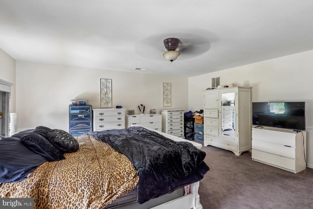 859 WOODCREST LOOP, CULPEPER, Virginia 22701, 4 Bedrooms Bedrooms, ,3 BathroomsBathrooms,Residential,859 WOODCREST LOOP,VACU2013844 MLS # VACU2013844 859 WOODCREST LOOP, CULPEPER, Virginia 22701, 4 Bedrooms Bedrooms, ,3 BathroomsBathrooms,Residential,859 WOODCREST LOOP,VACU2013844 MLS # VACU2013844
