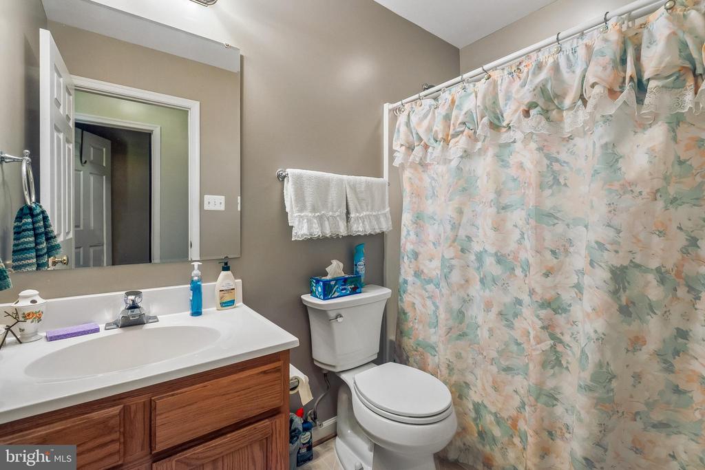 12165 STONEHOUSE MOUNTAIN RD, CULPEPER, Virginia 22701, 4 Bedrooms Bedrooms, ,3 BathroomsBathrooms,Residential,12165 STONEHOUSE MOUNTAIN RD,VACU2013958 MLS # VACU2013958 12165 STONEHOUSE MOUNTAIN RD, CULPEPER, Virginia 22701, 4 Bedrooms Bedrooms, ,3 BathroomsBathrooms,Residential,12165 STONEHOUSE MOUNTAIN RD,VACU2013958 MLS # VACU2013958