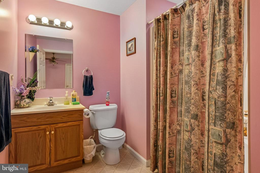 12165 STONEHOUSE MOUNTAIN RD, CULPEPER, Virginia 22701, 4 Bedrooms Bedrooms, ,3 BathroomsBathrooms,Residential,12165 STONEHOUSE MOUNTAIN RD,VACU2013958 MLS # VACU2013958 12165 STONEHOUSE MOUNTAIN RD, CULPEPER, Virginia 22701, 4 Bedrooms Bedrooms, ,3 BathroomsBathrooms,Residential,12165 STONEHOUSE MOUNTAIN RD,VACU2013958 MLS # VACU2013958