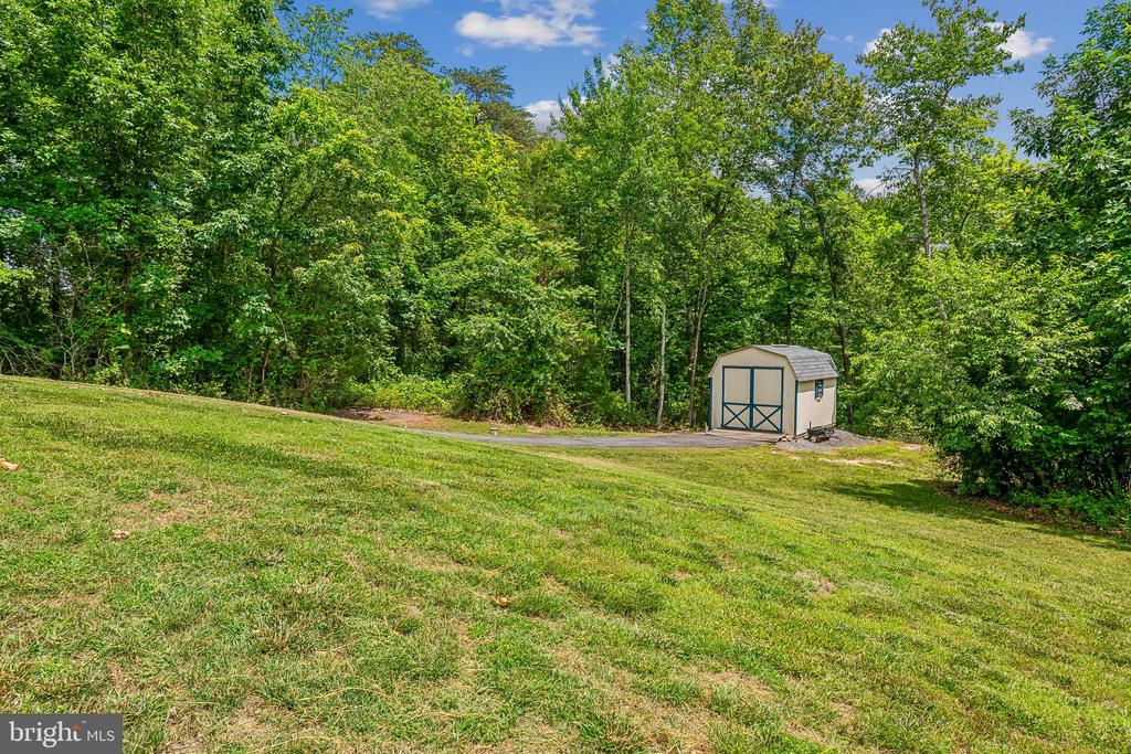 12165 STONEHOUSE MOUNTAIN RD, CULPEPER, Virginia 22701, 4 Bedrooms Bedrooms, ,3 BathroomsBathrooms,Residential,12165 STONEHOUSE MOUNTAIN RD,VACU2013958 MLS # VACU2013958 12165 STONEHOUSE MOUNTAIN RD, CULPEPER, Virginia 22701, 4 Bedrooms Bedrooms, ,3 BathroomsBathrooms,Residential,12165 STONEHOUSE MOUNTAIN RD,VACU2013958 MLS # VACU2013958