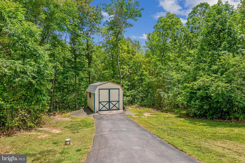 12165 STONEHOUSE MOUNTAIN RD, CULPEPER, Virginia 22701, 4 Bedrooms Bedrooms, ,3 BathroomsBathrooms,Residential,12165 STONEHOUSE MOUNTAIN RD,VACU2013958 MLS # VACU2013958 12165 STONEHOUSE MOUNTAIN RD, CULPEPER, Virginia 22701, 4 Bedrooms Bedrooms, ,3 BathroomsBathrooms,Residential,12165 STONEHOUSE MOUNTAIN RD,VACU2013958 MLS # VACU2013958