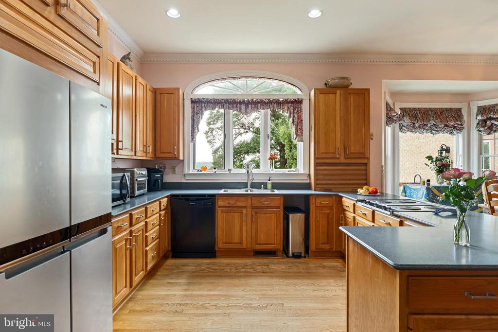 1636 MILTON RD, CHARLOTTESVILLE, Virginia 22902, 7 Bedrooms Bedrooms, ,5 BathroomsBathrooms,Residential,1636 MILTON RD,VAAB2001184 MLS # VAAB2001184 1636 MILTON RD, CHARLOTTESVILLE, Virginia 22902, 7 Bedrooms Bedrooms, ,5 BathroomsBathrooms,Residential,1636 MILTON RD,VAAB2001184 MLS # VAAB2001184