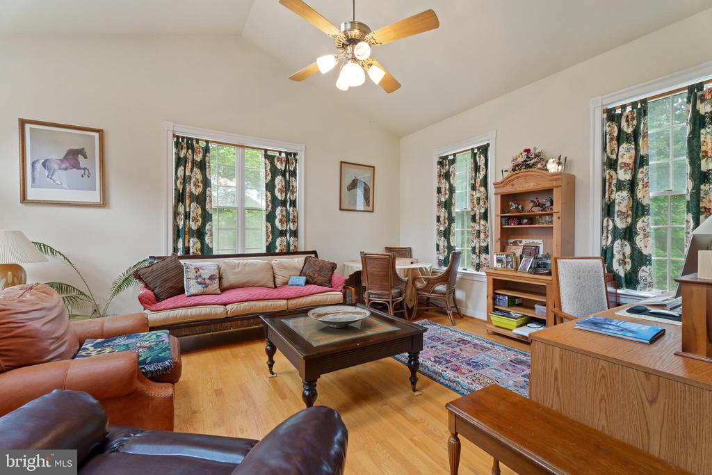 1636 MILTON RD, CHARLOTTESVILLE, Virginia 22902, 7 Bedrooms Bedrooms, ,5 BathroomsBathrooms,Residential,1636 MILTON RD,VAAB2001184 MLS # VAAB2001184 1636 MILTON RD, CHARLOTTESVILLE, Virginia 22902, 7 Bedrooms Bedrooms, ,5 BathroomsBathrooms,Residential,1636 MILTON RD,VAAB2001184 MLS # VAAB2001184