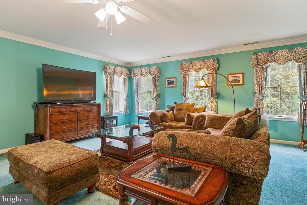 1636 MILTON RD, CHARLOTTESVILLE, Virginia 22902, 7 Bedrooms Bedrooms, ,5 BathroomsBathrooms,Residential,1636 MILTON RD,VAAB2001184 MLS # VAAB2001184 1636 MILTON RD, CHARLOTTESVILLE, Virginia 22902, 7 Bedrooms Bedrooms, ,5 BathroomsBathrooms,Residential,1636 MILTON RD,VAAB2001184 MLS # VAAB2001184