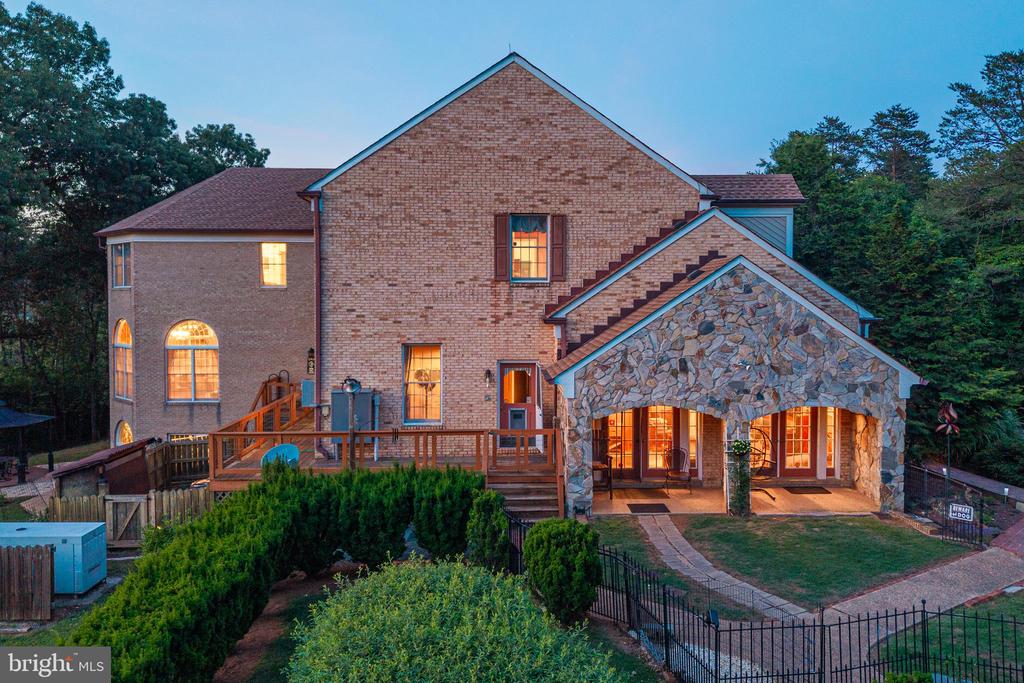1636 MILTON RD, CHARLOTTESVILLE, Virginia 22902, 7 Bedrooms Bedrooms, ,5 BathroomsBathrooms,Residential,1636 MILTON RD,VAAB2001184 MLS # VAAB2001184 1636 MILTON RD, CHARLOTTESVILLE, Virginia 22902, 7 Bedrooms Bedrooms, ,5 BathroomsBathrooms,Residential,1636 MILTON RD,VAAB2001184 MLS # VAAB2001184