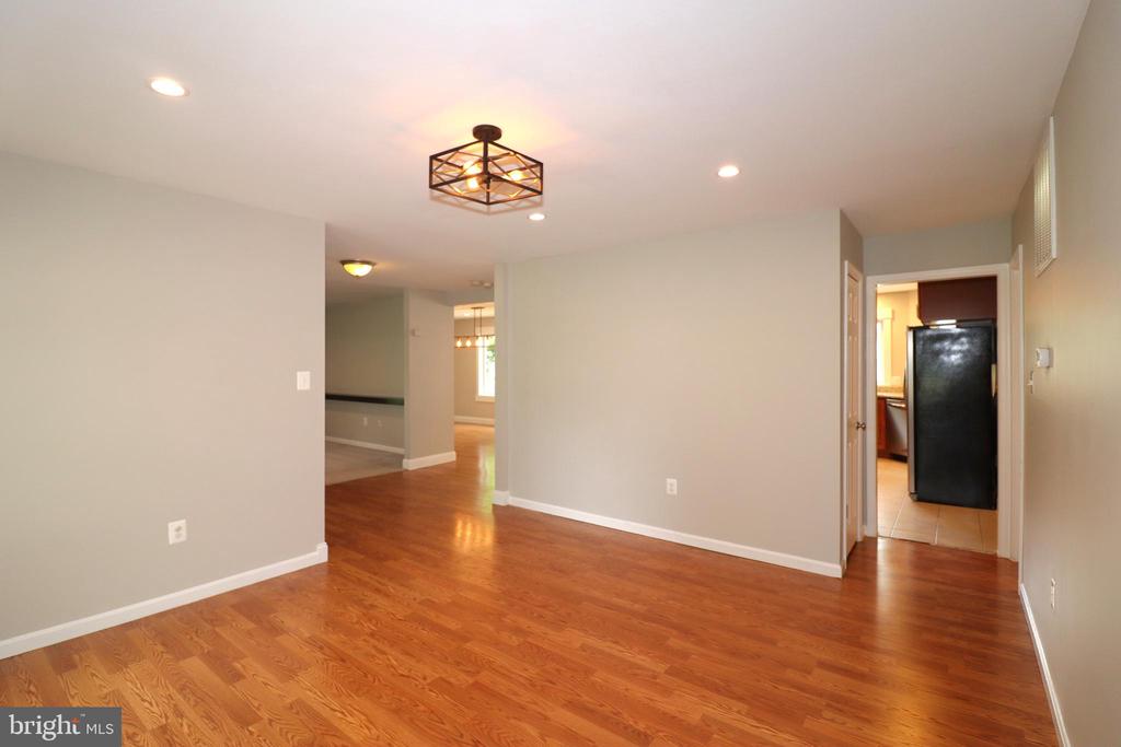 5820 GLEN EAGLES DR, FREDERICKSBURG, Virginia 22407, 3 Bedrooms Bedrooms, ,3 BathroomsBathrooms,Residential,5820 GLEN EAGLES DR,VASP2042690 MLS # VASP2042690 5820 GLEN EAGLES DR, FREDERICKSBURG, Virginia 22407, 3 Bedrooms Bedrooms, ,3 BathroomsBathrooms,Residential,5820 GLEN EAGLES DR,VASP2042690 MLS # VASP2042690