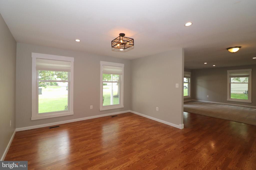 5820 GLEN EAGLES DR, FREDERICKSBURG, Virginia 22407, 3 Bedrooms Bedrooms, ,3 BathroomsBathrooms,Residential,5820 GLEN EAGLES DR,VASP2042690 MLS # VASP2042690 5820 GLEN EAGLES DR, FREDERICKSBURG, Virginia 22407, 3 Bedrooms Bedrooms, ,3 BathroomsBathrooms,Residential,5820 GLEN EAGLES DR,VASP2042690 MLS # VASP2042690