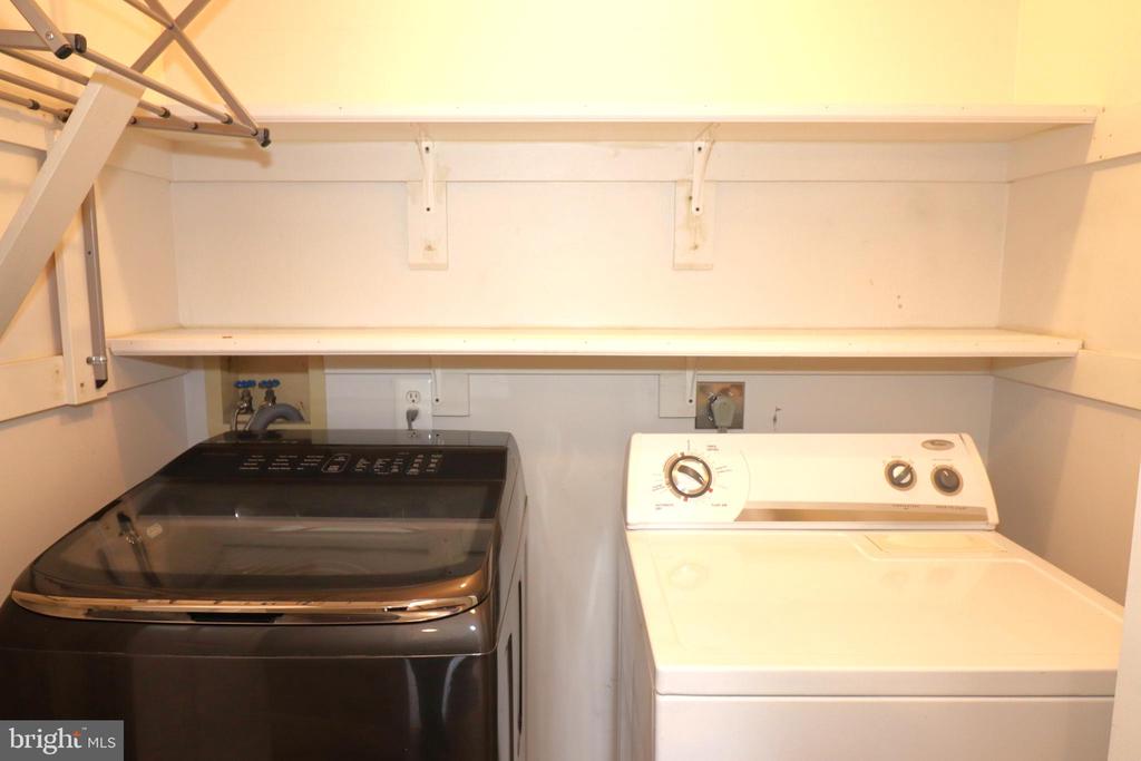 5820 GLEN EAGLES DR, FREDERICKSBURG, Virginia 22407, 3 Bedrooms Bedrooms, ,3 BathroomsBathrooms,Residential,5820 GLEN EAGLES DR,VASP2042690 MLS # VASP2042690 5820 GLEN EAGLES DR, FREDERICKSBURG, Virginia 22407, 3 Bedrooms Bedrooms, ,3 BathroomsBathrooms,Residential,5820 GLEN EAGLES DR,VASP2042690 MLS # VASP2042690