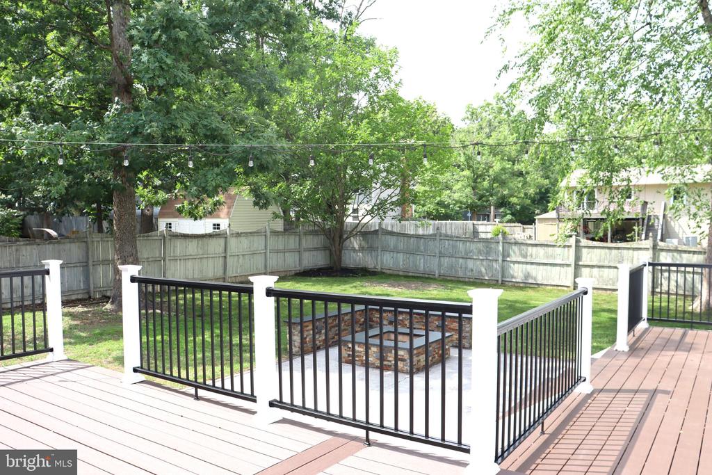 5820 GLEN EAGLES DR, FREDERICKSBURG, Virginia 22407, 3 Bedrooms Bedrooms, ,3 BathroomsBathrooms,Residential,5820 GLEN EAGLES DR,VASP2042690 MLS # VASP2042690 5820 GLEN EAGLES DR, FREDERICKSBURG, Virginia 22407, 3 Bedrooms Bedrooms, ,3 BathroomsBathrooms,Residential,5820 GLEN EAGLES DR,VASP2042690 MLS # VASP2042690