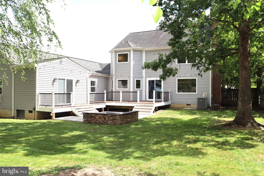 5820 GLEN EAGLES DR, FREDERICKSBURG, Virginia 22407, 3 Bedrooms Bedrooms, ,3 BathroomsBathrooms,Residential,5820 GLEN EAGLES DR,VASP2042690 MLS # VASP2042690 5820 GLEN EAGLES DR, FREDERICKSBURG, Virginia 22407, 3 Bedrooms Bedrooms, ,3 BathroomsBathrooms,Residential,5820 GLEN EAGLES DR,VASP2042690 MLS # VASP2042690