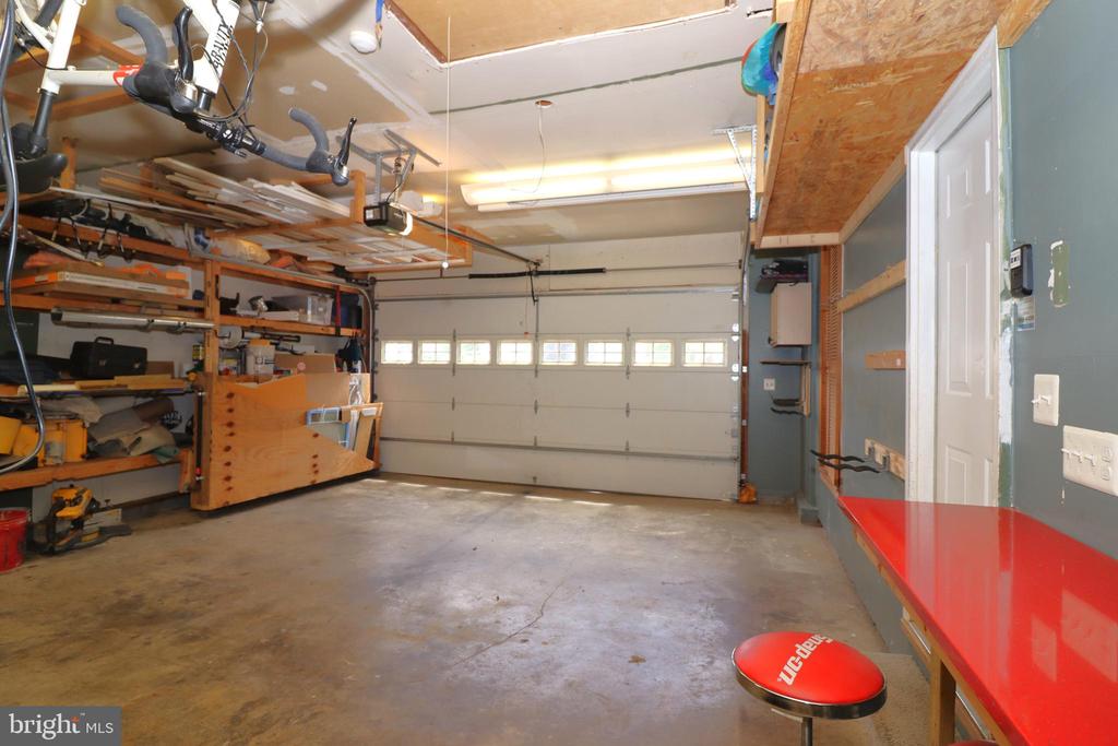 5820 GLEN EAGLES DR, FREDERICKSBURG, Virginia 22407, 3 Bedrooms Bedrooms, ,3 BathroomsBathrooms,Residential,5820 GLEN EAGLES DR,VASP2042690 MLS # VASP2042690 5820 GLEN EAGLES DR, FREDERICKSBURG, Virginia 22407, 3 Bedrooms Bedrooms, ,3 BathroomsBathrooms,Residential,5820 GLEN EAGLES DR,VASP2042690 MLS # VASP2042690