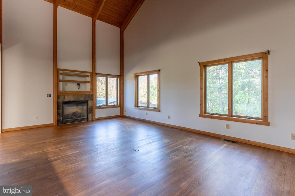 7522 STUBBS BRIDGE RD, SPOTSYLVANIA, Virginia 22551, 6 Bedrooms Bedrooms, ,3 BathroomsBathrooms,Residential,7522 STUBBS BRIDGE RD,VASP2042720 MLS # VASP2042720 7522 STUBBS BRIDGE RD, SPOTSYLVANIA, Virginia 22551, 6 Bedrooms Bedrooms, ,3 BathroomsBathrooms,Residential,7522 STUBBS BRIDGE RD,VASP2042720 MLS # VASP2042720