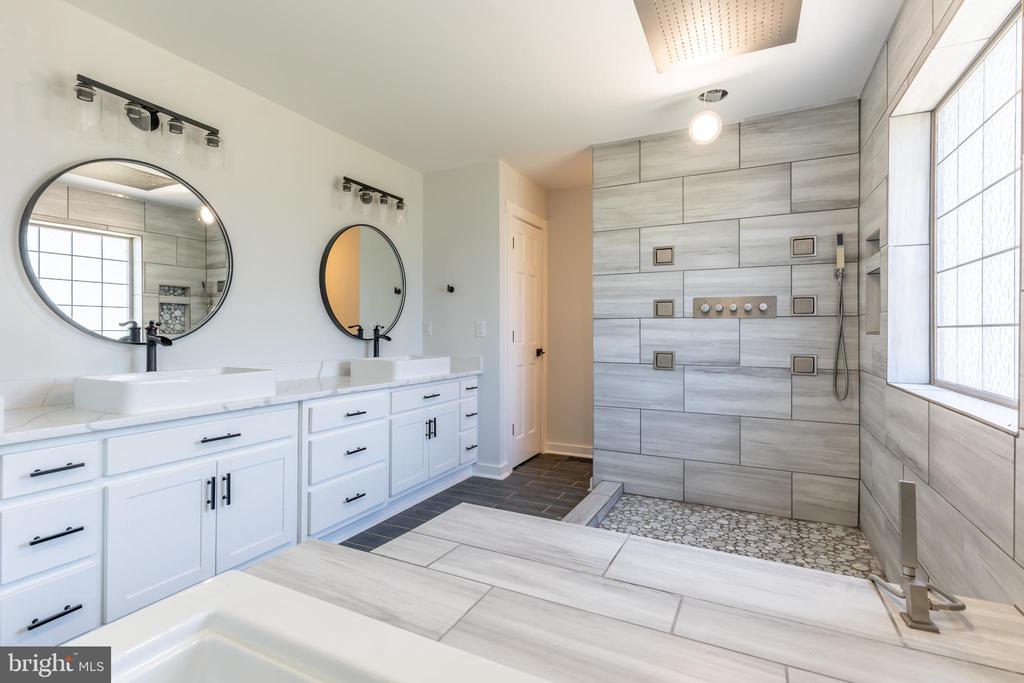 7522 STUBBS BRIDGE RD, SPOTSYLVANIA, Virginia 22551, 6 Bedrooms Bedrooms, ,3 BathroomsBathrooms,Residential,7522 STUBBS BRIDGE RD,VASP2042720 MLS # VASP2042720 7522 STUBBS BRIDGE RD, SPOTSYLVANIA, Virginia 22551, 6 Bedrooms Bedrooms, ,3 BathroomsBathrooms,Residential,7522 STUBBS BRIDGE RD,VASP2042720 MLS # VASP2042720