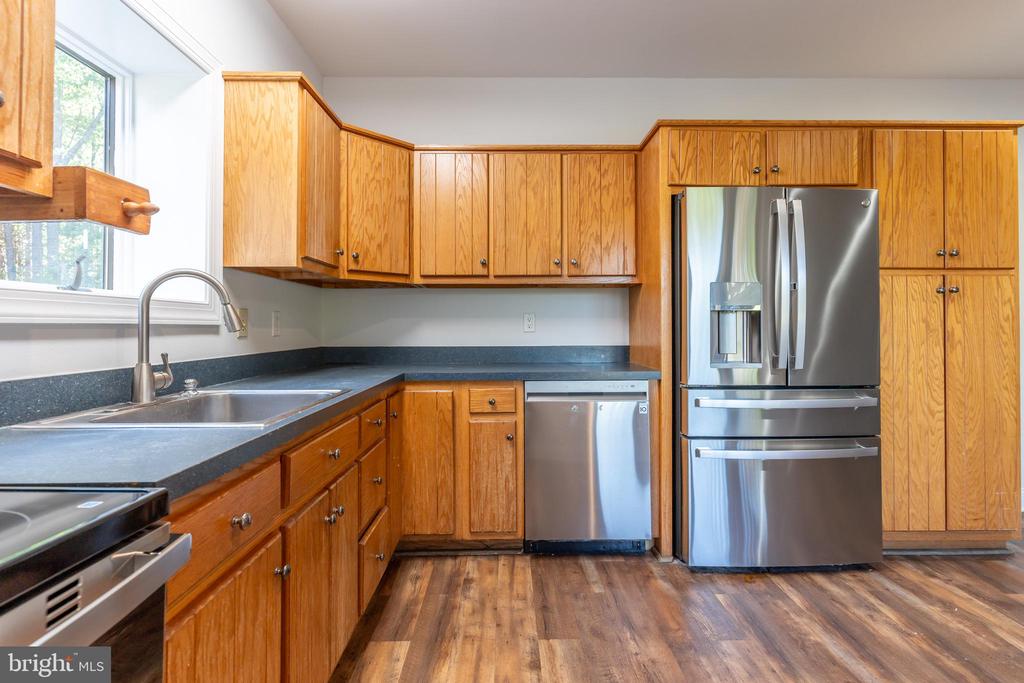 7522 STUBBS BRIDGE RD, SPOTSYLVANIA, Virginia 22551, 6 Bedrooms Bedrooms, ,3 BathroomsBathrooms,Residential,7522 STUBBS BRIDGE RD,VASP2042720 MLS # VASP2042720 7522 STUBBS BRIDGE RD, SPOTSYLVANIA, Virginia 22551, 6 Bedrooms Bedrooms, ,3 BathroomsBathrooms,Residential,7522 STUBBS BRIDGE RD,VASP2042720 MLS # VASP2042720