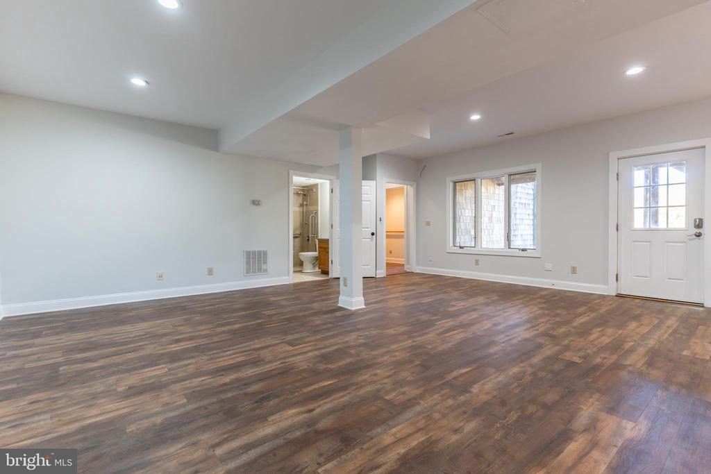 7522 STUBBS BRIDGE RD, SPOTSYLVANIA, Virginia 22551, 6 Bedrooms Bedrooms, ,3 BathroomsBathrooms,Residential,7522 STUBBS BRIDGE RD,VASP2042720 MLS # VASP2042720 7522 STUBBS BRIDGE RD, SPOTSYLVANIA, Virginia 22551, 6 Bedrooms Bedrooms, ,3 BathroomsBathrooms,Residential,7522 STUBBS BRIDGE RD,VASP2042720 MLS # VASP2042720