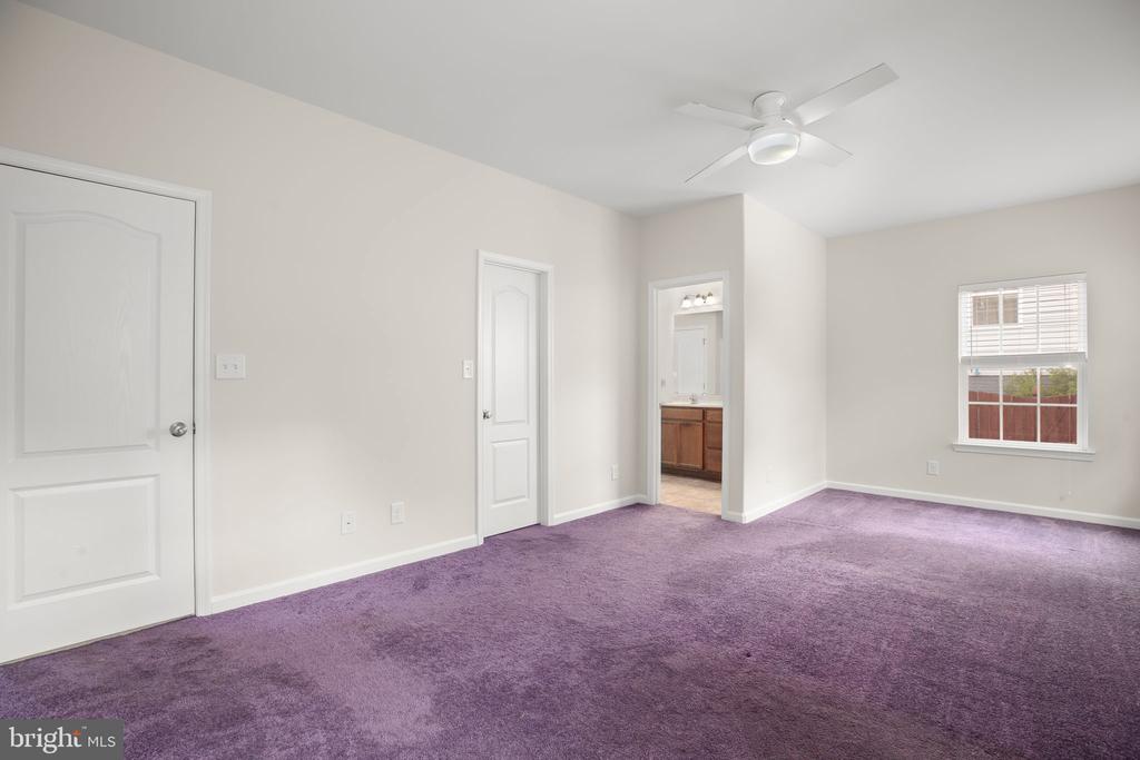 10509 WOODLAND DR, FREDERICKSBURG, Virginia 22407, 3 Bedrooms Bedrooms, ,2 BathroomsBathrooms,Residential,10509 WOODLAND DR,VASP2042484 MLS # VASP2042484 10509 WOODLAND DR, FREDERICKSBURG, Virginia 22407, 3 Bedrooms Bedrooms, ,2 BathroomsBathrooms,Residential,10509 WOODLAND DR,VASP2042484 MLS # VASP2042484