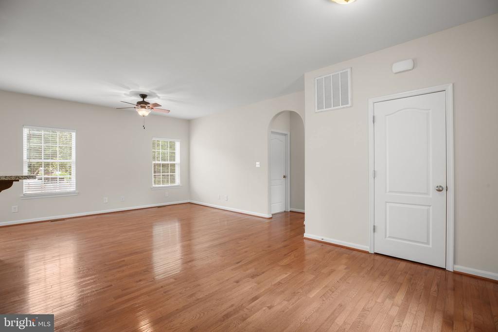 10509 WOODLAND DR, FREDERICKSBURG, Virginia 22407, 3 Bedrooms Bedrooms, ,2 BathroomsBathrooms,Residential,10509 WOODLAND DR,VASP2042484 MLS # VASP2042484 10509 WOODLAND DR, FREDERICKSBURG, Virginia 22407, 3 Bedrooms Bedrooms, ,2 BathroomsBathrooms,Residential,10509 WOODLAND DR,VASP2042484 MLS # VASP2042484