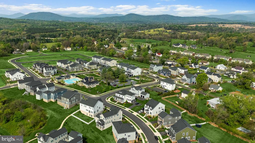 5160 CARTERS CROSSING AVE, MARSHALL, Virginia 20115, 5 Bedrooms Bedrooms, ,4 BathroomsBathrooms,Residential,5160 CARTERS CROSSING AVE,VAFQ2022474 MLS # VAFQ2022474