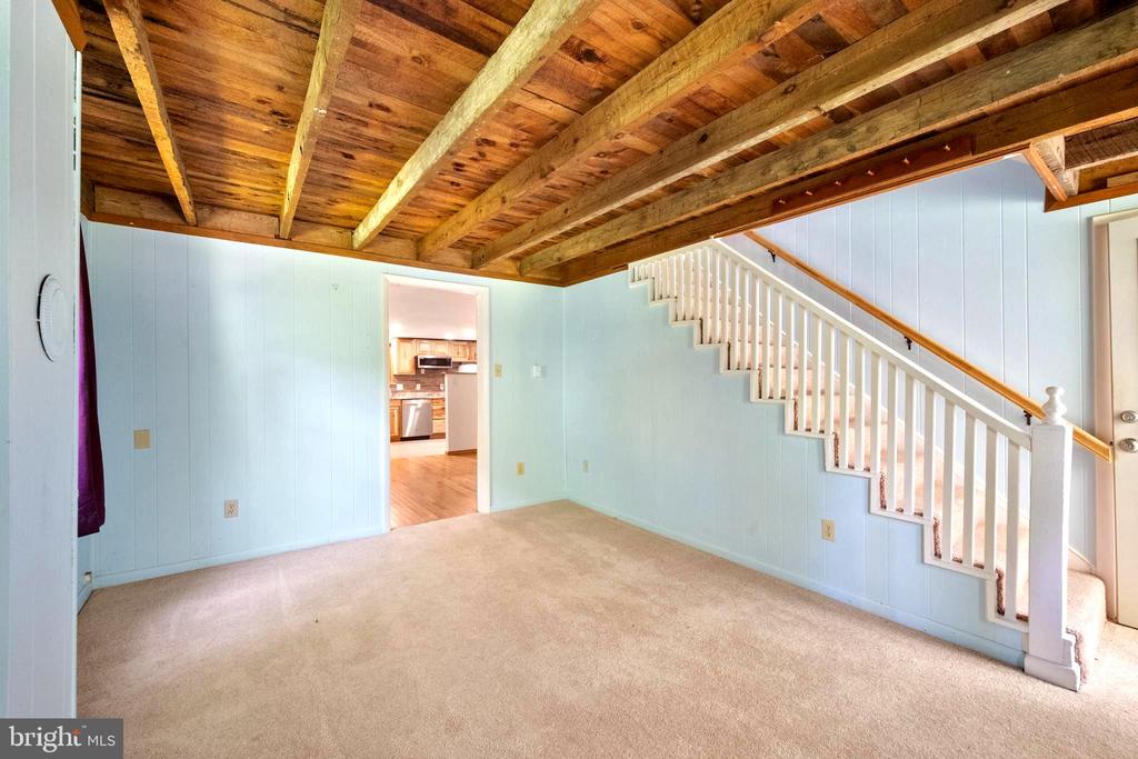 145 WEAKLEY LN, STANLEY, Virginia 22851, 3 Bedrooms Bedrooms, ,2 BathroomsBathrooms,Residential,145 WEAKLEY LN,VAPA2006540 MLS # VAPA2006540