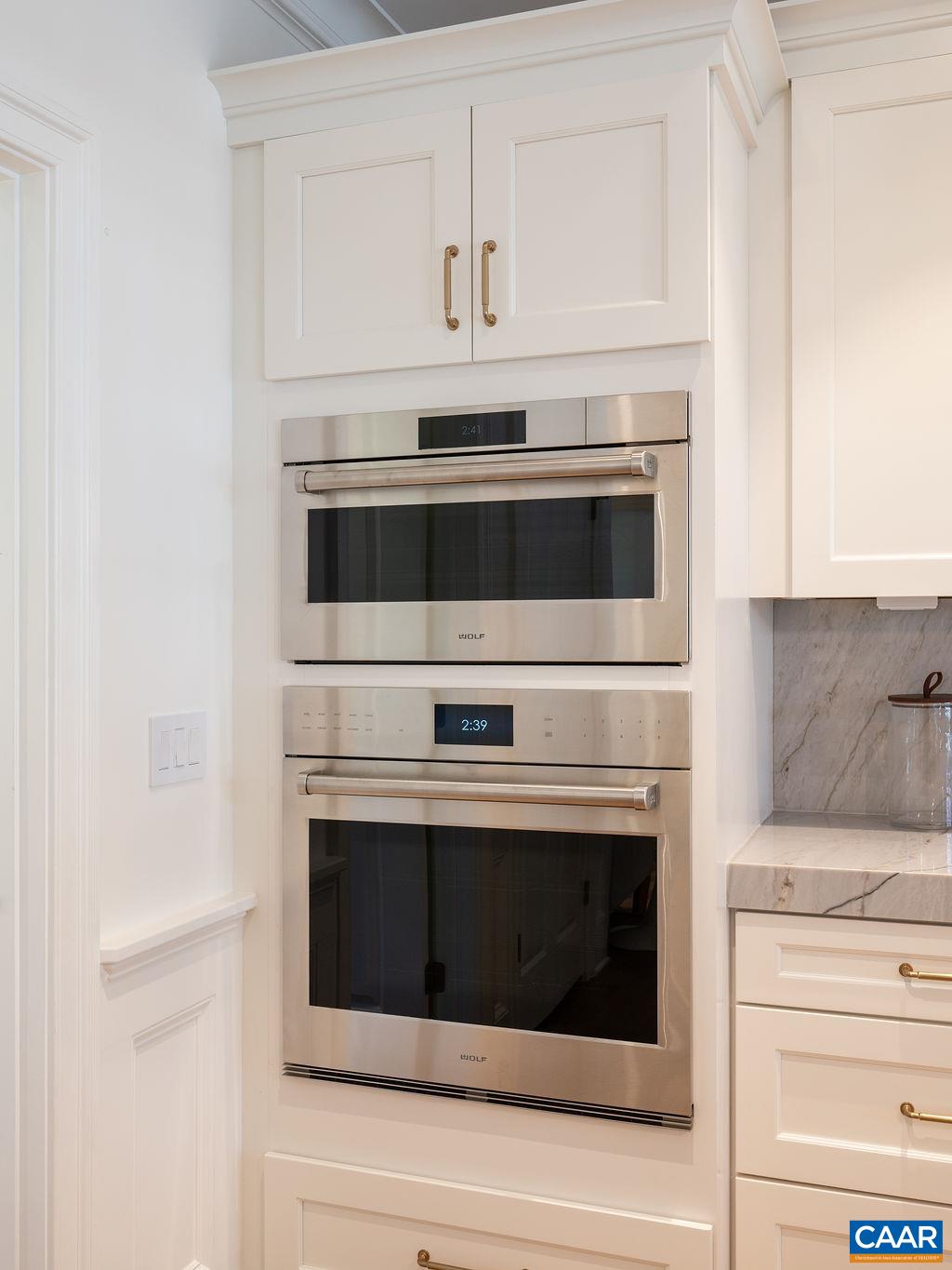 935 EMERSON DR, CHARLOTTESVILLE, Virginia 22901, 4 Bedrooms Bedrooms, ,3 BathroomsBathrooms,Residential,935 EMERSON DR,678182 MLS # 678182 935 EMERSON DR, CHARLOTTESVILLE, Virginia 22901, 4 Bedrooms Bedrooms, ,3 BathroomsBathrooms,Residential,935 EMERSON DR,678182 MLS # 678182
