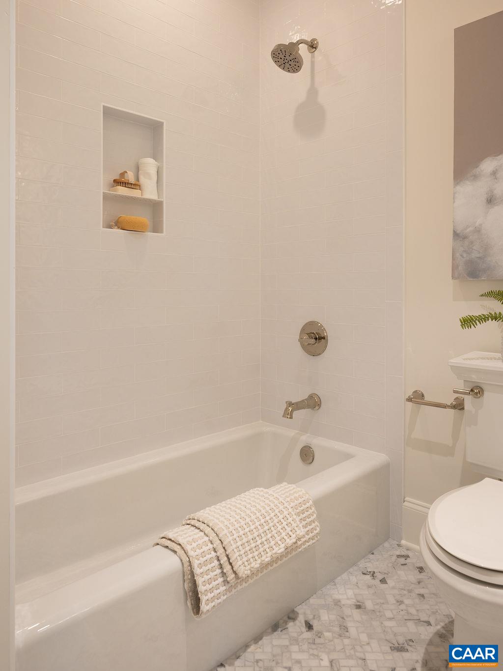 935 EMERSON DR, CHARLOTTESVILLE, Virginia 22901, 4 Bedrooms Bedrooms, ,3 BathroomsBathrooms,Residential,935 EMERSON DR,678182 MLS # 678182 935 EMERSON DR, CHARLOTTESVILLE, Virginia 22901, 4 Bedrooms Bedrooms, ,3 BathroomsBathrooms,Residential,935 EMERSON DR,678182 MLS # 678182