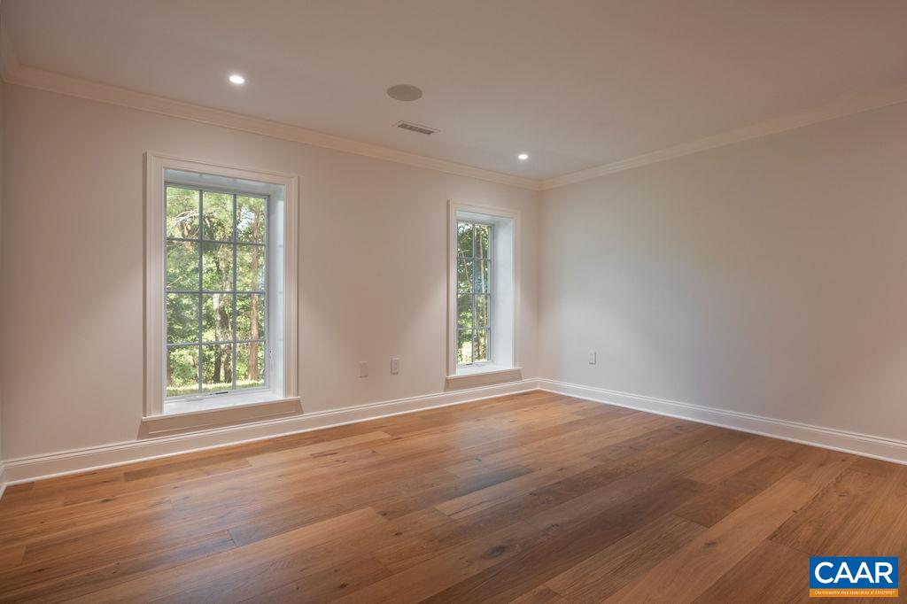 935 EMERSON DR, CHARLOTTESVILLE, Virginia 22901, 4 Bedrooms Bedrooms, ,3 BathroomsBathrooms,Residential,935 EMERSON DR,678182 MLS # 678182 935 EMERSON DR, CHARLOTTESVILLE, Virginia 22901, 4 Bedrooms Bedrooms, ,3 BathroomsBathrooms,Residential,935 EMERSON DR,678182 MLS # 678182