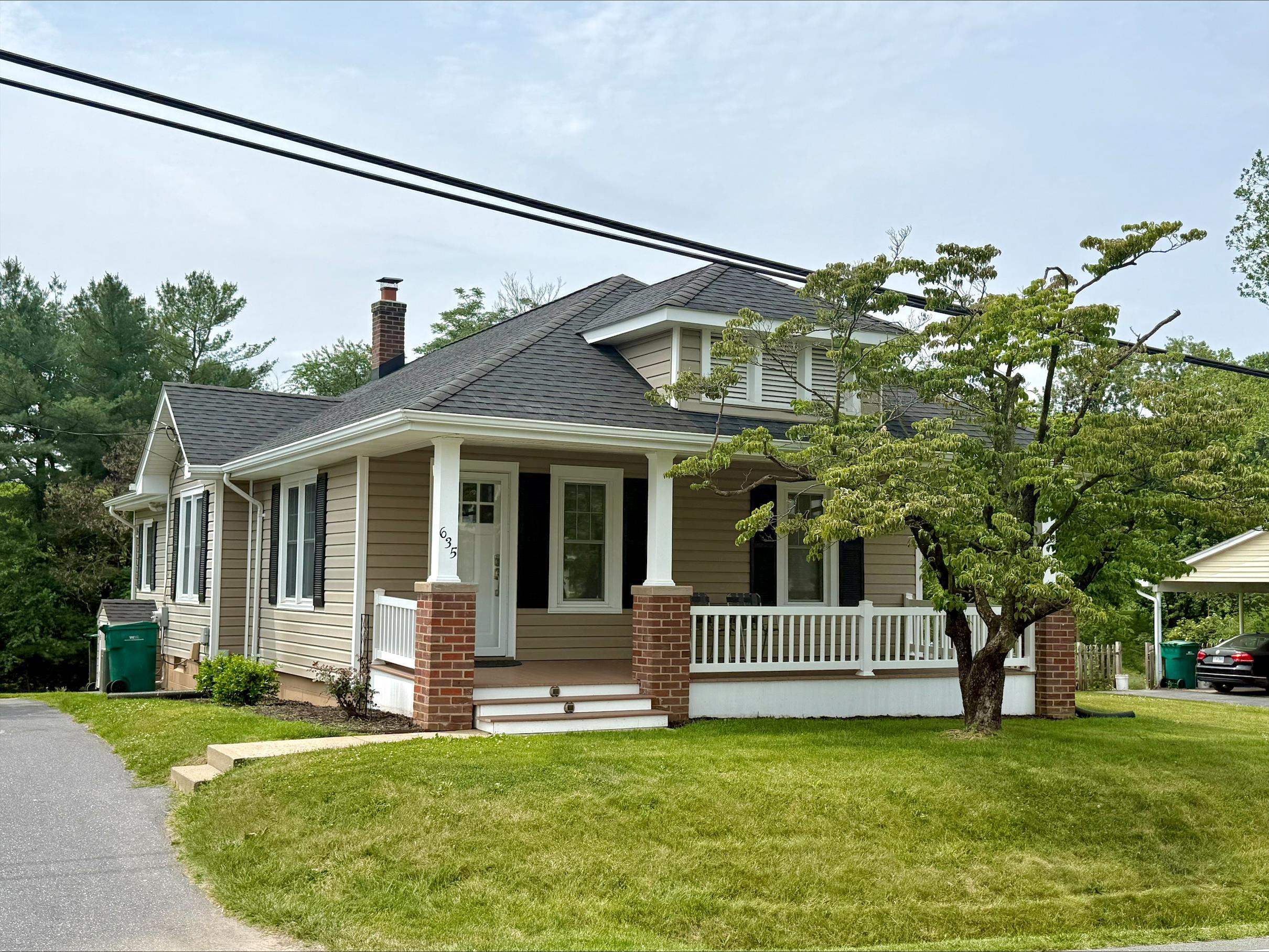 635 MASON ST, DAYTON, Virginia 22821, 3 Bedrooms Bedrooms, ,1 BathroomBathrooms,Residential,635 MASON ST,678240 MLS # 678240