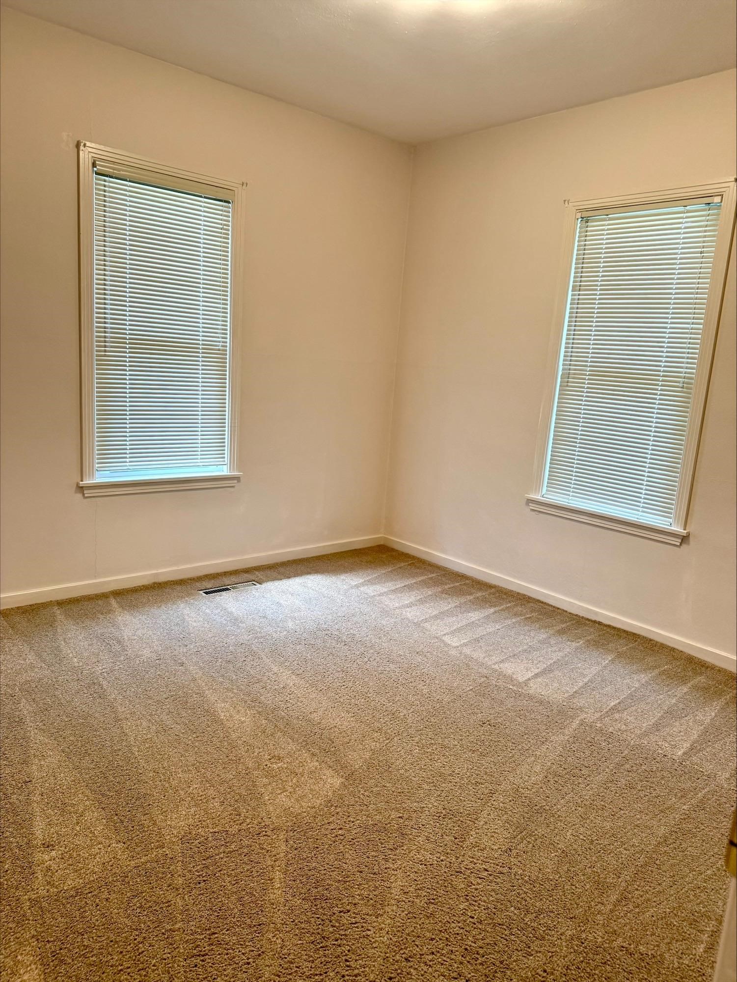 635 MASON ST, DAYTON, Virginia 22821, 3 Bedrooms Bedrooms, ,1 BathroomBathrooms,Residential,635 MASON ST,678240 MLS # 678240