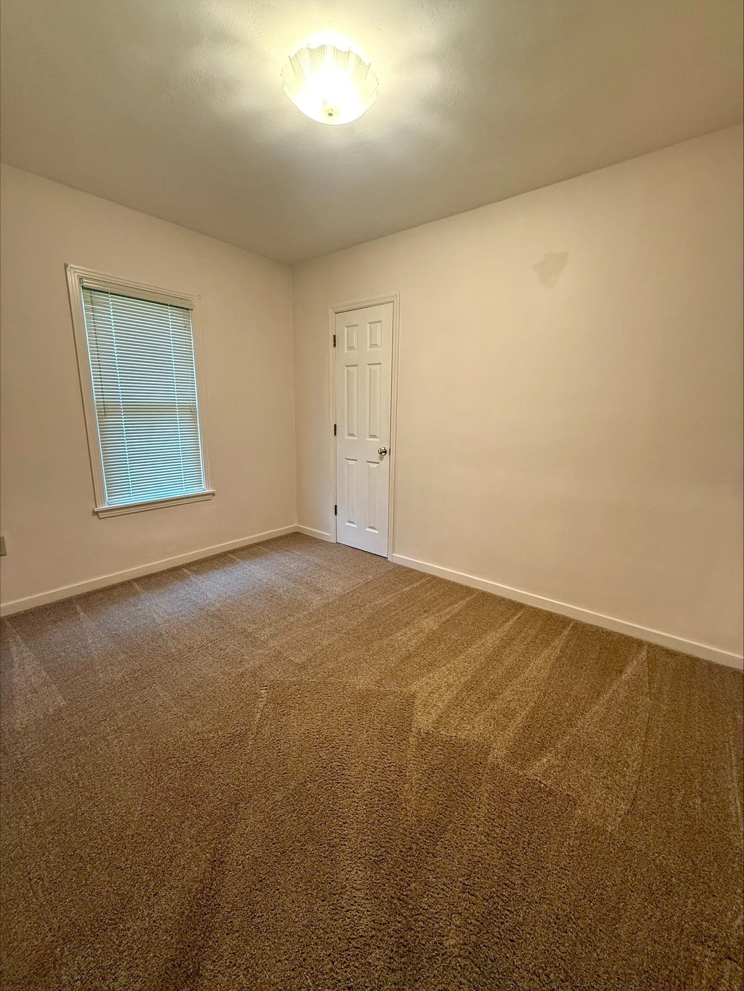 635 MASON ST, DAYTON, Virginia 22821, 3 Bedrooms Bedrooms, ,1 BathroomBathrooms,Residential,635 MASON ST,678240 MLS # 678240